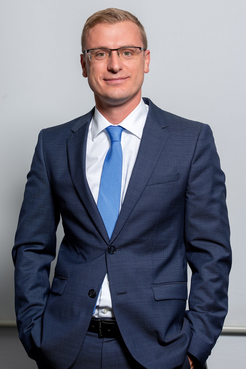 Simon Zeilberger_ENGEL.jpg