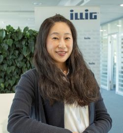 Selene_Chang_250.jpg