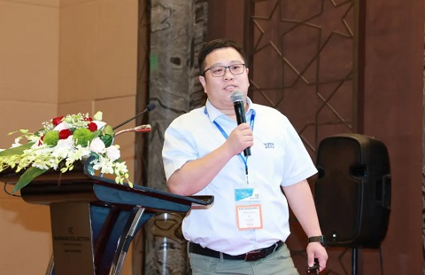 Jie Hui_web.jpg