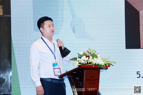 Justin Wang_web.jpg