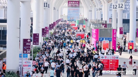 人数累计超10万！CHINAPLAS 2021各大展区继续人气畅旺